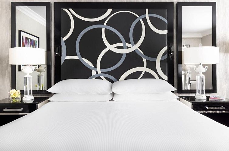 The Kimpton Muse Hotel, an IHG Hotel