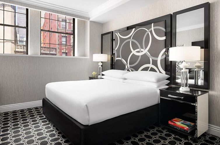 The Kimpton Muse Hotel, an IHG Hotel