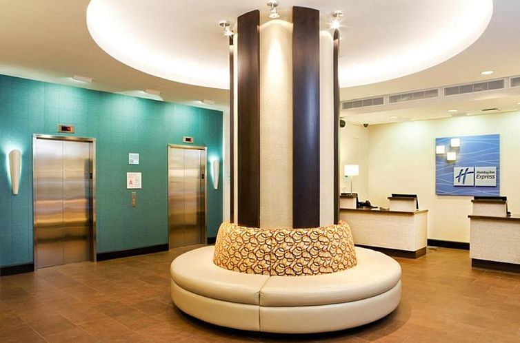 Holiday Inn Express - Times Square South, an IHG Hotel