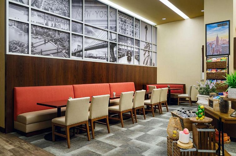 Hilton Garden Inn West 35th Street