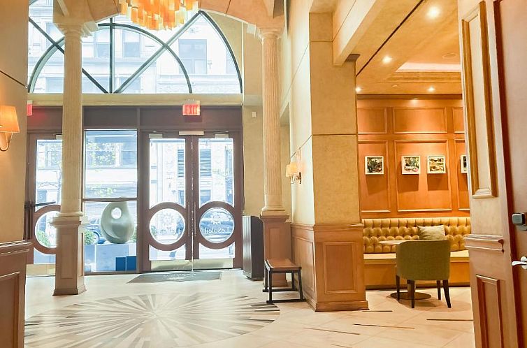 Executive Hotel Le Soleil New York