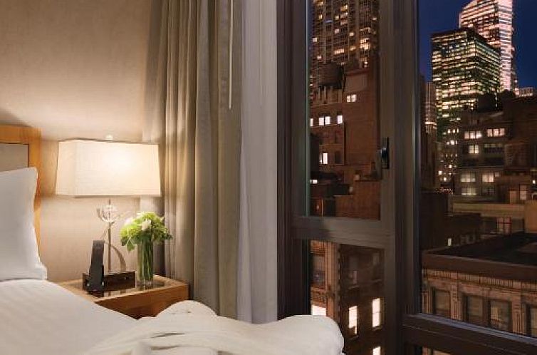 Executive Hotel Le Soleil New York