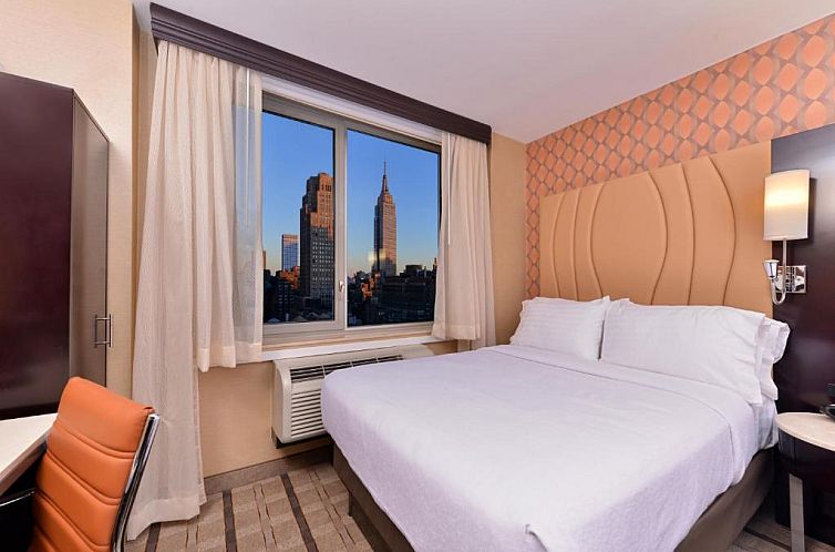 Holiday Inn New York City - Times Square, an IHG Hotel