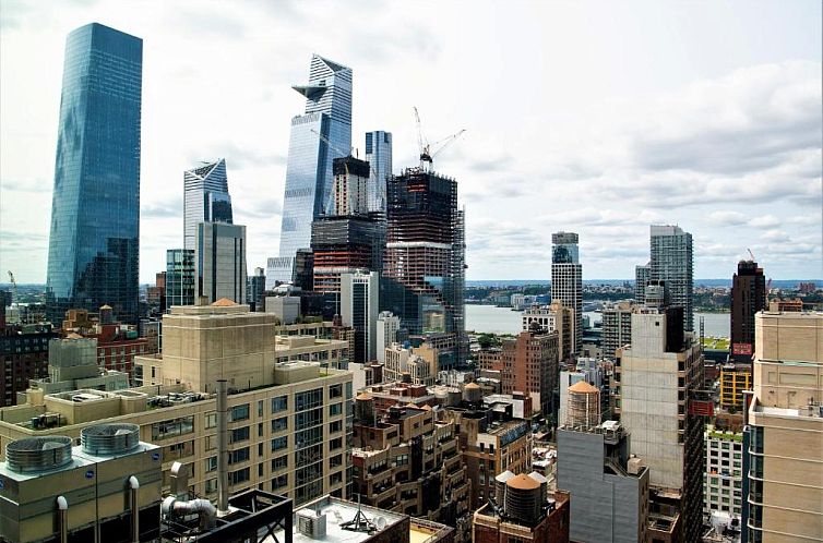 Holiday Inn New York City - Times Square, an IHG Hotel