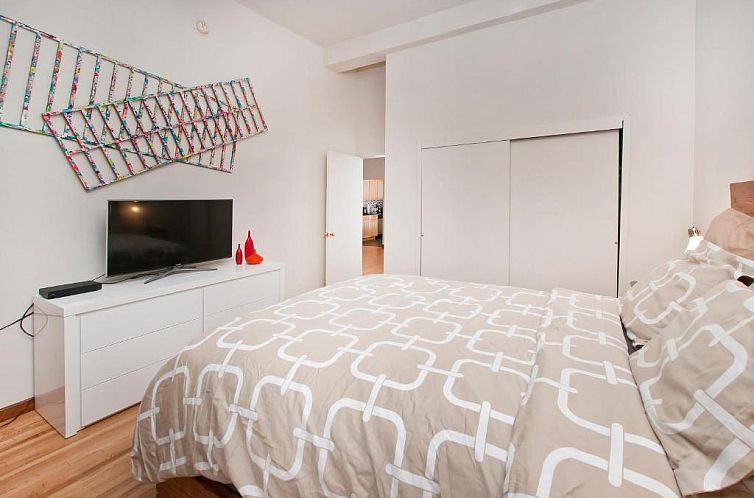 Madison Avenue Luxury Apartments Next to Times Square