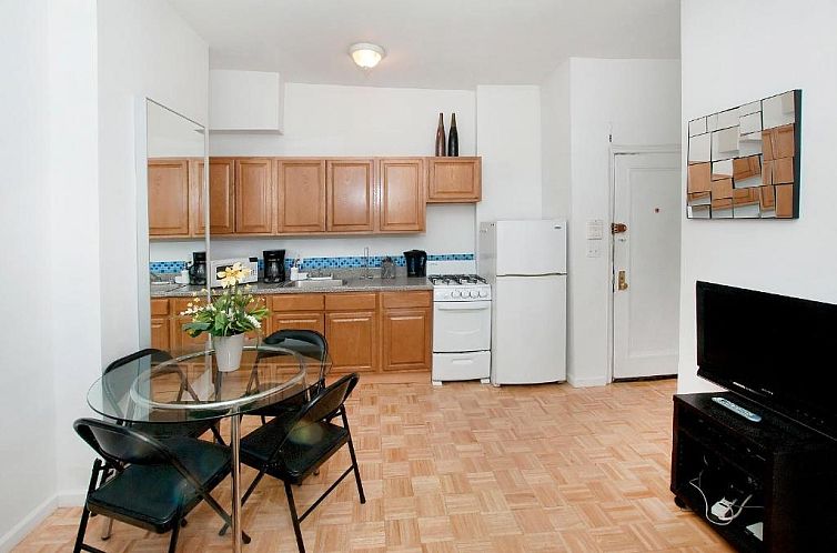 Mid Town East 28th Street Apartments Next to Times Square