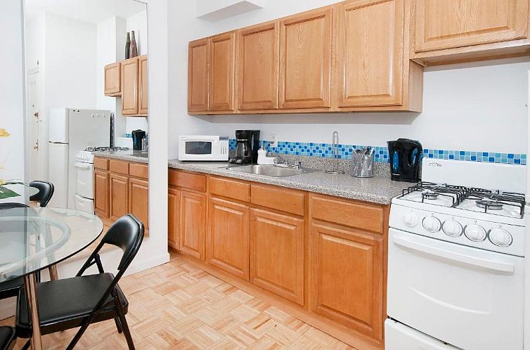 Mid Town East 28th Street Apartments Next to Times Square