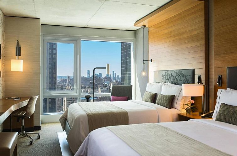 Renaissance New York Midtown Hotel