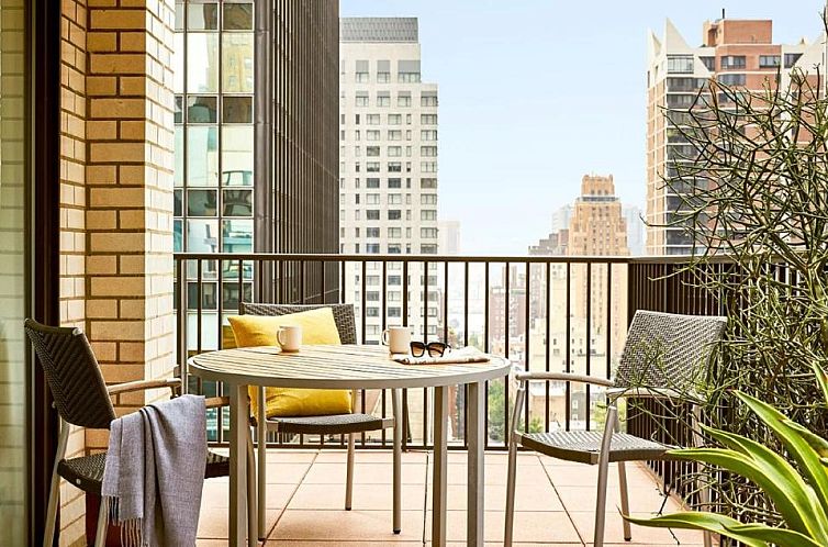 Fifty Hotel & Suites by Affinia