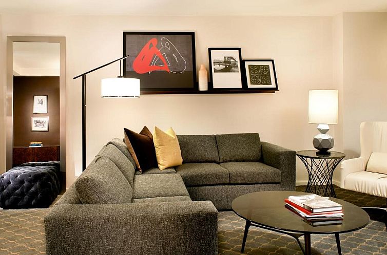 Fifty Hotel & Suites by Affinia