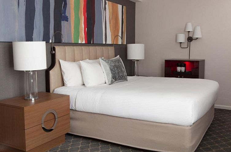Fifty Hotel & Suites by Affinia