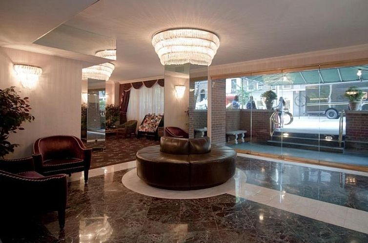 Murray Hill East Suites