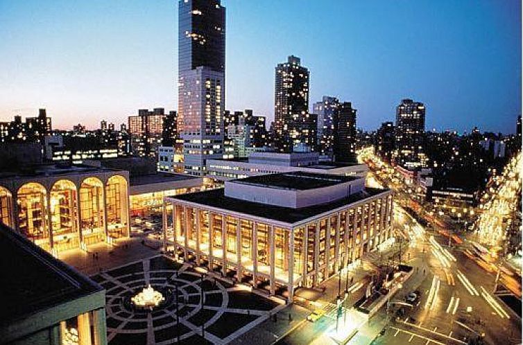 Murray Hill East Suites