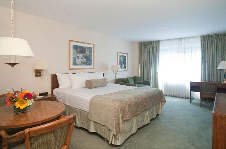 Murray Hill East Suites