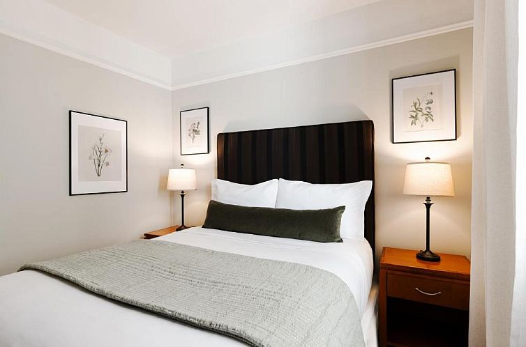 Best Western Plus Hospitality House Suites