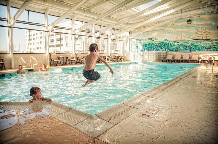 The Oceanfront Inn - Virginia Beach