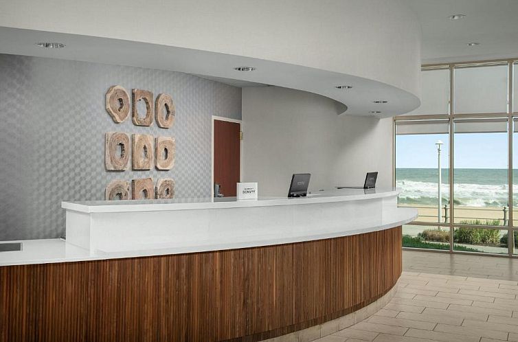 Courtyard Virginia Beach Oceanfront / North 37th Street