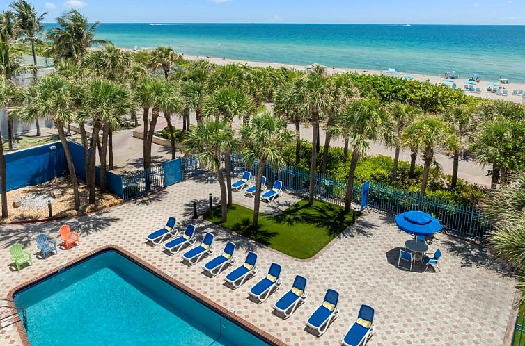 Crystal Beach Suites Oceanfront Hotel