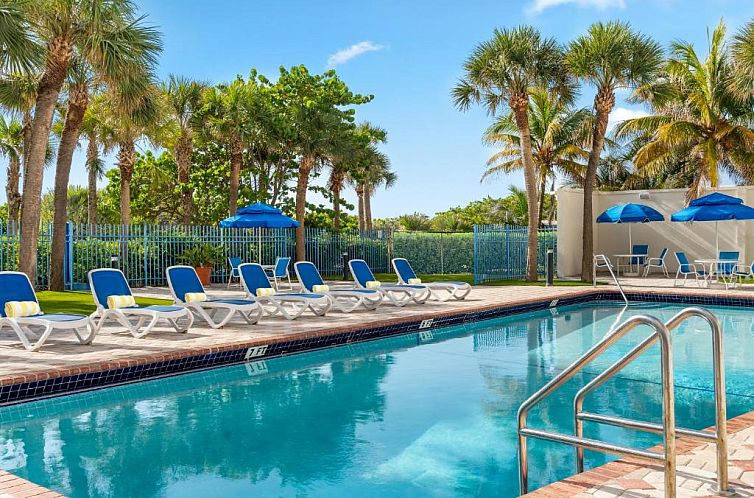 Crystal Beach Suites Oceanfront Hotel