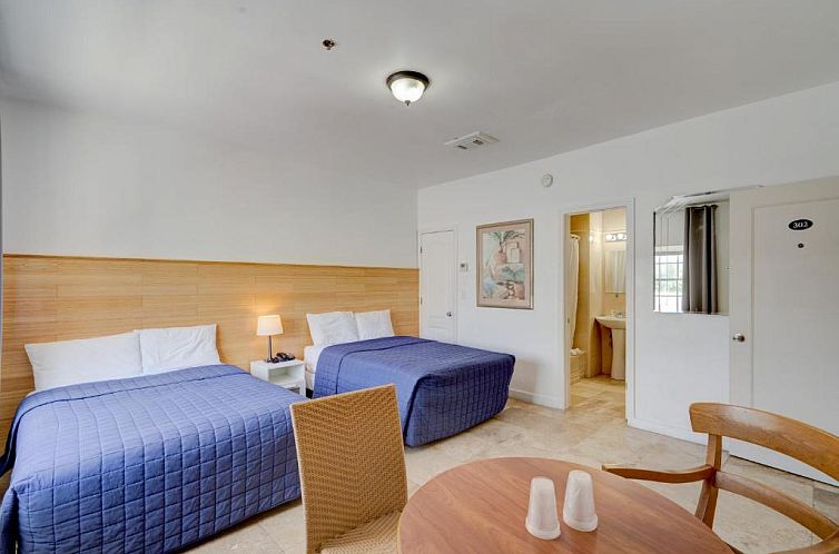 James Hotel