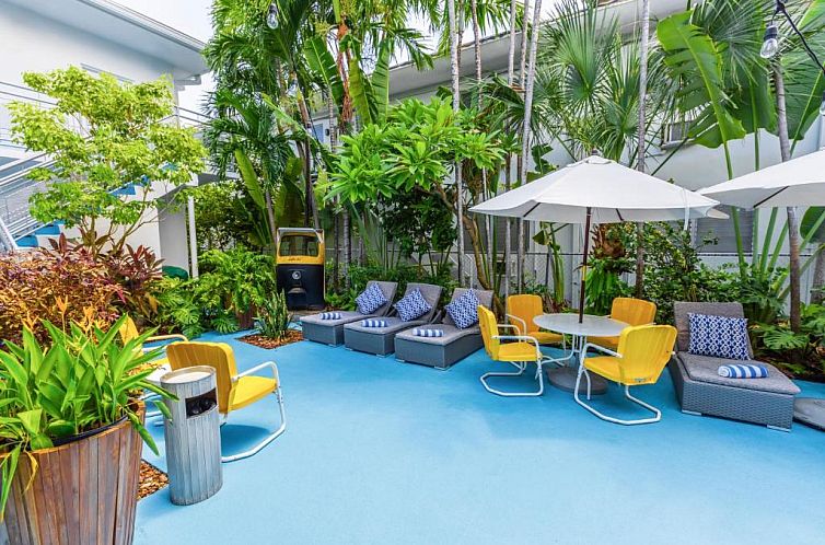 Seaside All Suites Hotel