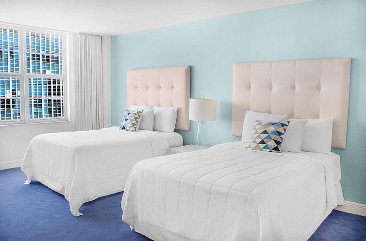 Seacoast Suites on Miami Beach
