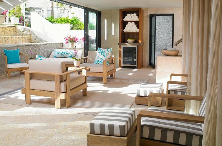 The Palms Hotel & Spa