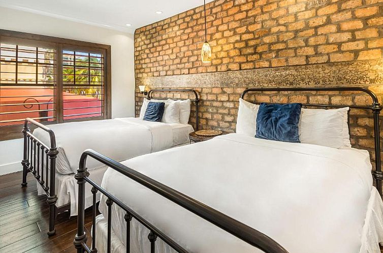 Cavalier South Beach Hotel