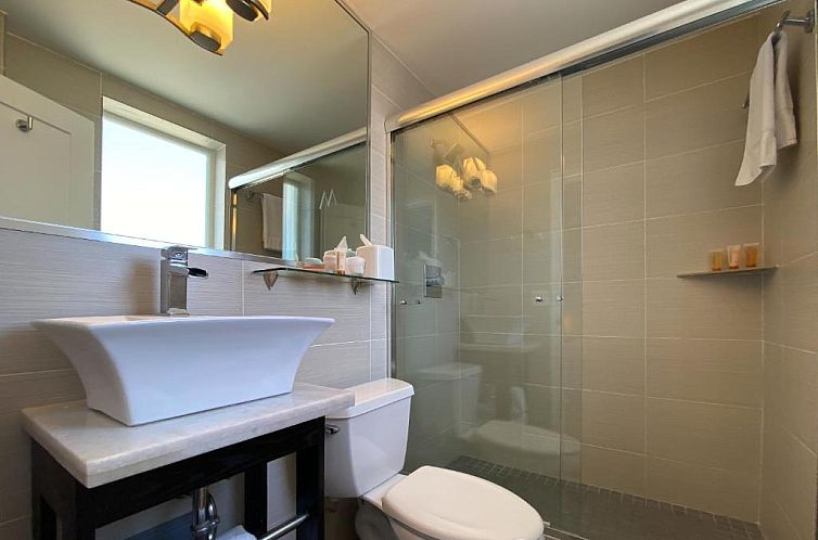 Marseilles Beachfront Hotel