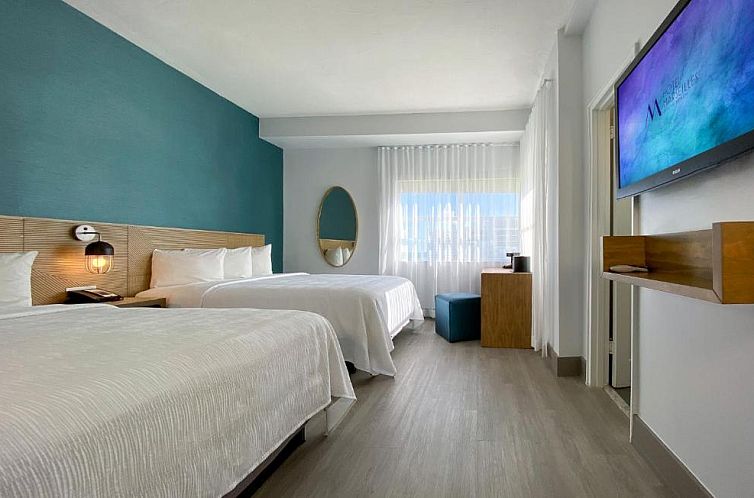 Marseilles Beachfront Hotel