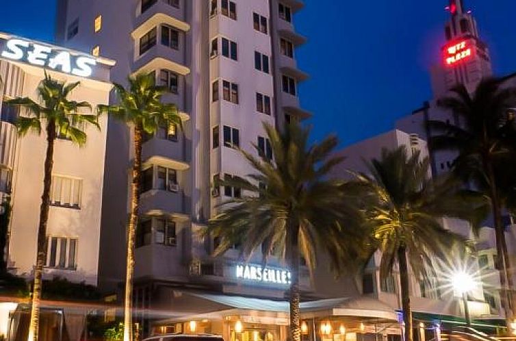 Marseilles Beachfront Hotel