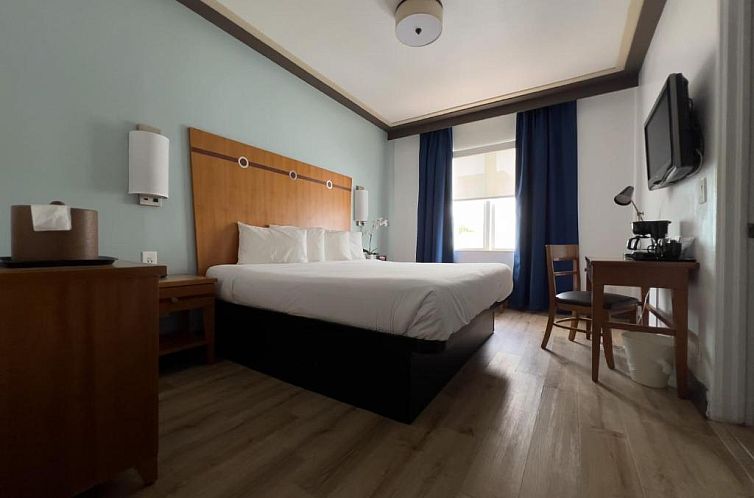 Majestic Hotel South Beach