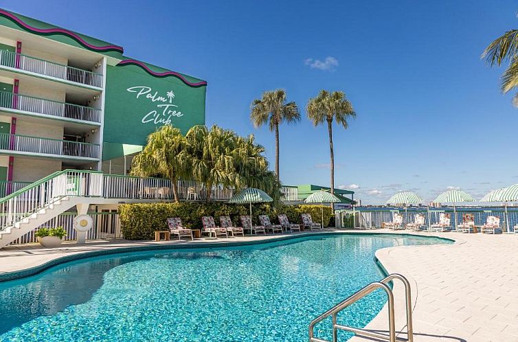 Best Western On The Bay Inn & Marina