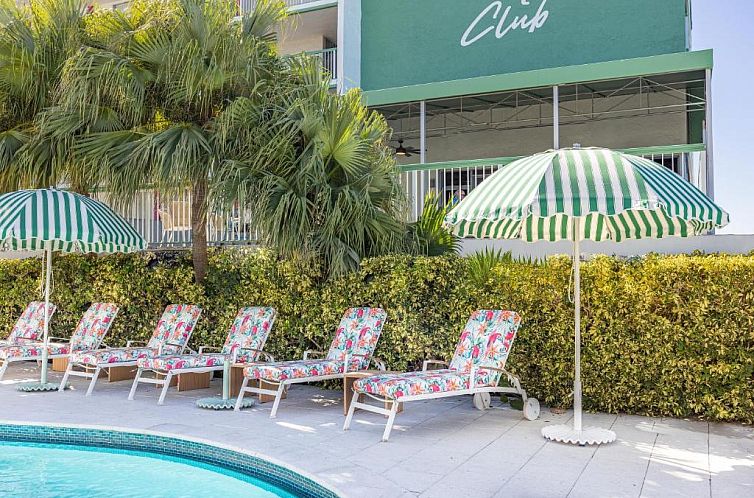 Best Western On The Bay Inn & Marina