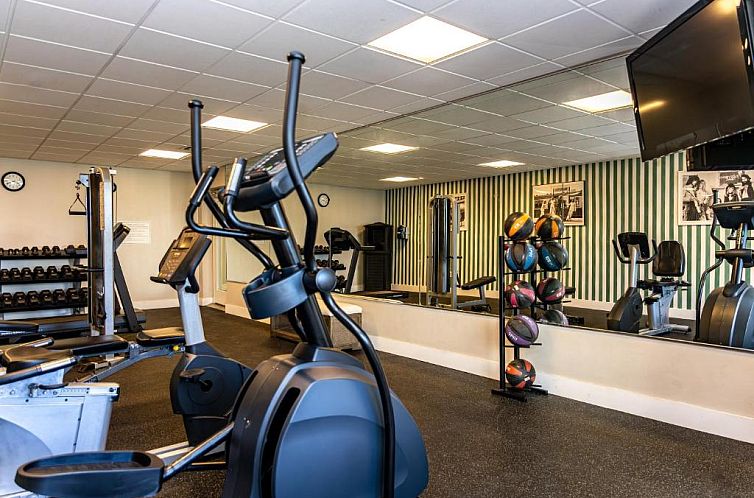 Best Western On The Bay Inn & Marina