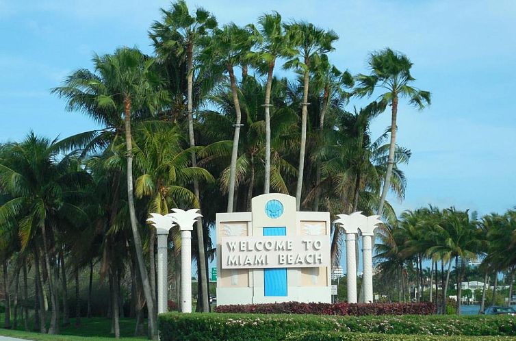 Island House South Beach