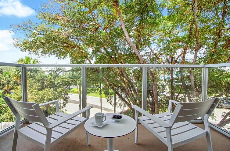 Beach Haus Bal Harbour