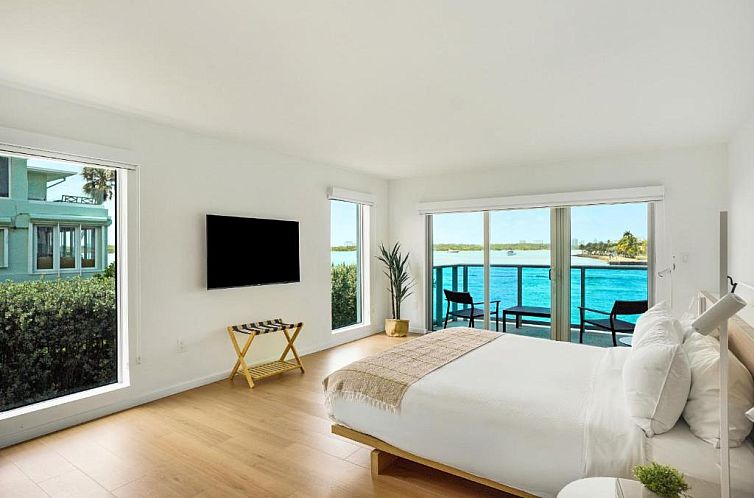 Beach Haus Bal Harbour