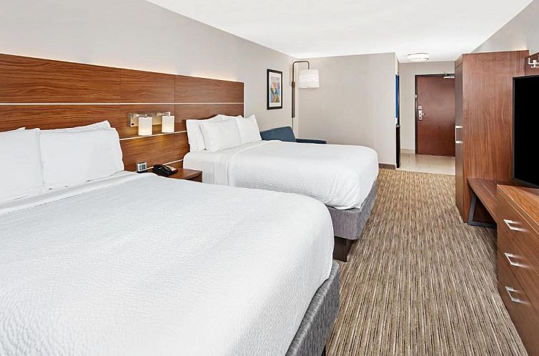 Holiday Inn Express Hotel & Suites Chicago South Lansing, an