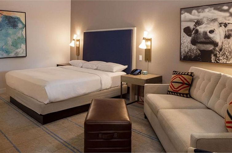 Hilton Austin Airport