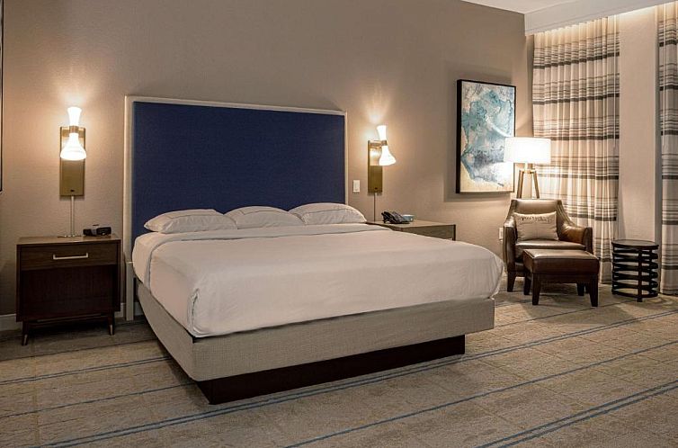 Hilton Austin Airport