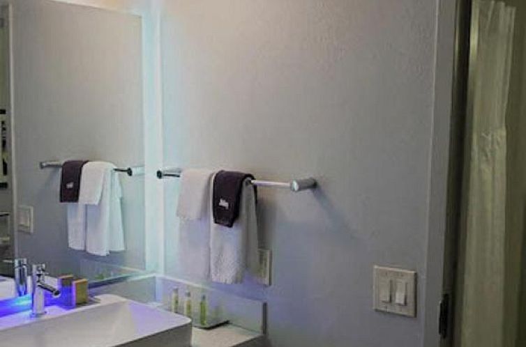 DoubleTree by Hilton Austin Northwest - Arboretum