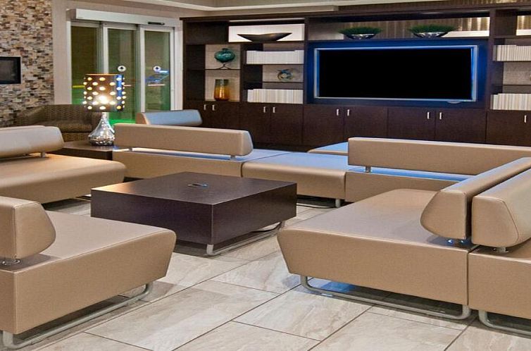 Holiday Inn Austin Airport, an IHG Hotel