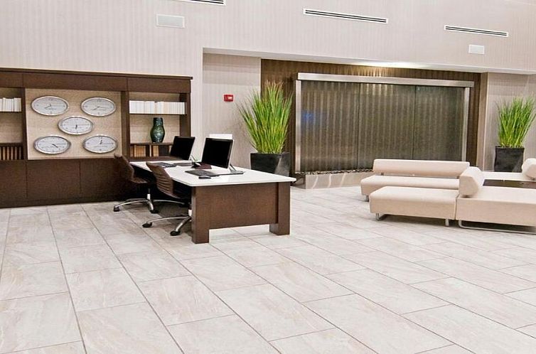 Holiday Inn Austin Airport, an IHG Hotel