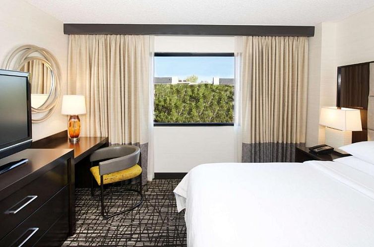 Embassy Suites by Hilton Las Vegas