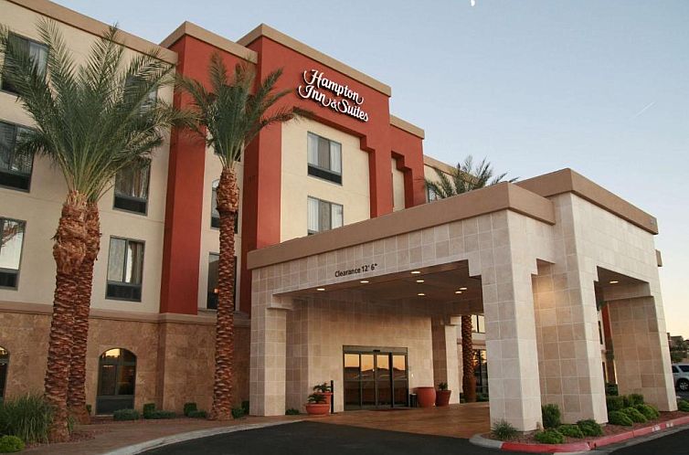 Hampton Inn & Suites Las Vegas South