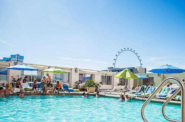 Platinum Hotel and Spa