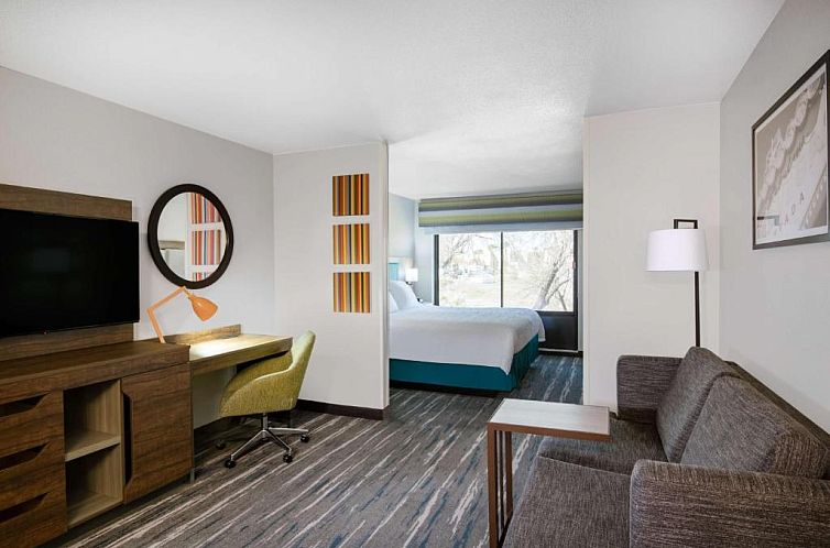 Hampton Inn & Suites Las Vegas-Henderson