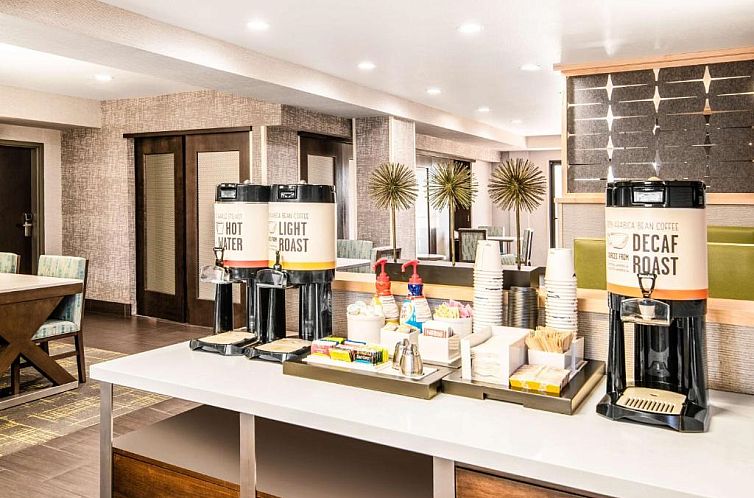 Hampton Inn & Suites Las Vegas-Henderson