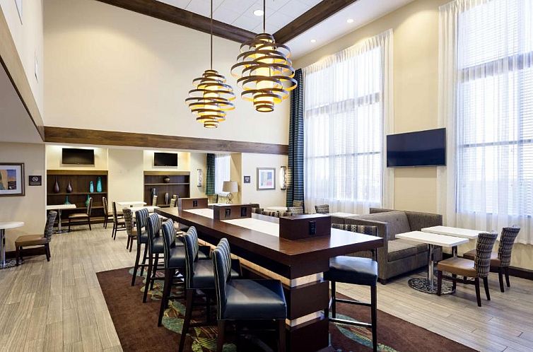 Hampton Inn & Suites Las Vegas-Red Rock/Summerlin